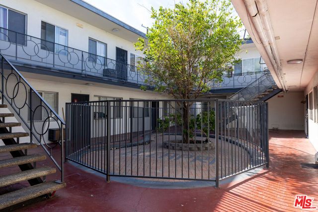 6126 Eleanor Avenue 1, Los Angeles, CA 90038