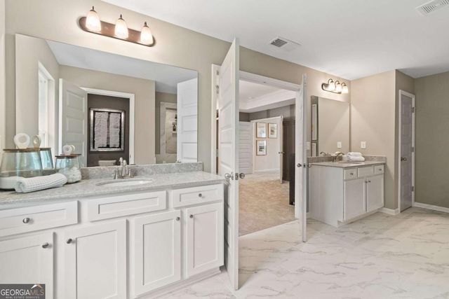 218 Delta Drive, Mcdonough, GA 30253