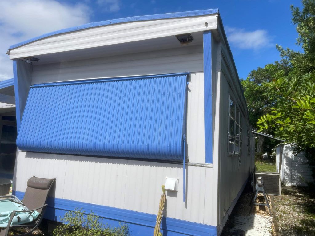 1663 NE Wren Avenue, Stuart, FL 34994