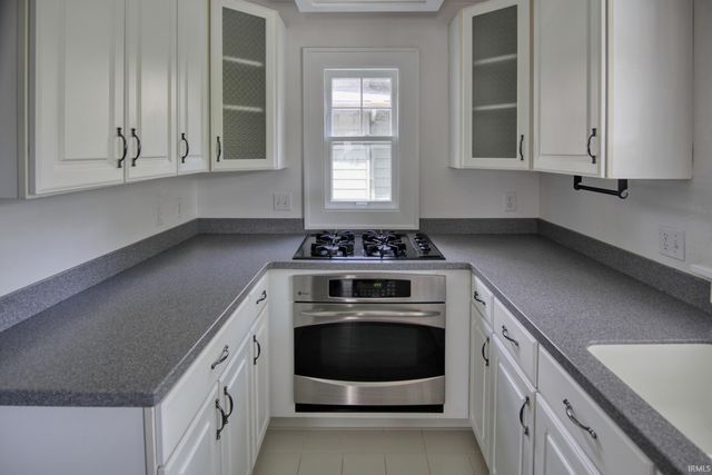 1916 Crescent Avenue, Fort Wayne, IN 46805