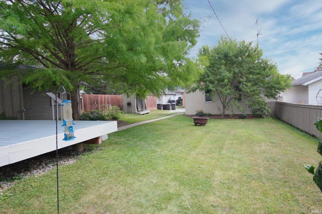 1916 Crescent Avenue, Fort Wayne, IN 46805