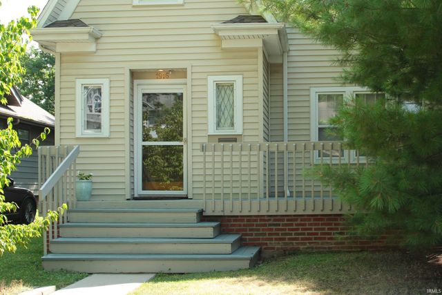 1916 Crescent Avenue, Fort Wayne, IN 46805
