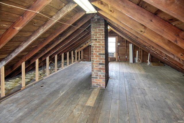 1916 Crescent Avenue, Fort Wayne, IN 46805
