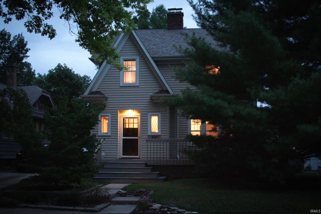 1916 Crescent Avenue, Fort Wayne, IN 46805