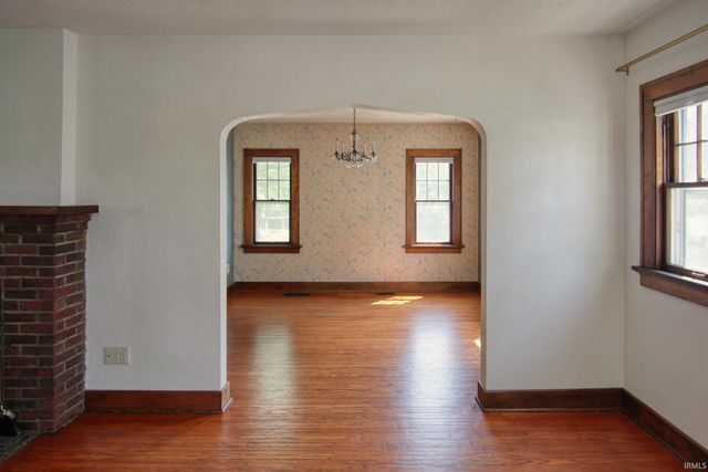 1916 Crescent Avenue, Fort Wayne, IN 46805