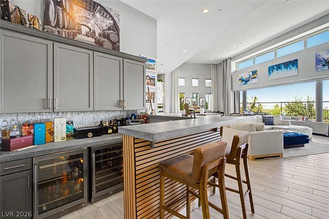 6014 Willow Ridge Court, Las Vegas, NV 89135