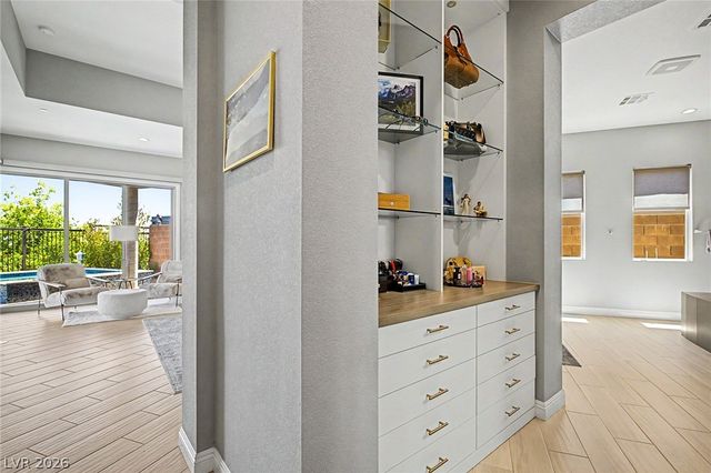 6014 Willow Ridge Court, Las Vegas, NV 89135