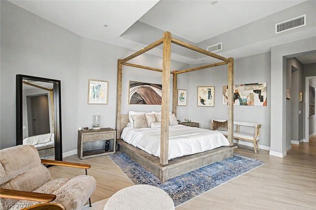 6014 Willow Ridge Court, Las Vegas, NV 89135