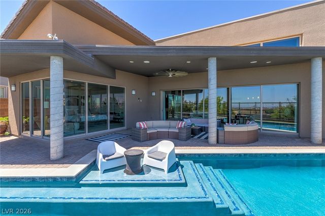 6014 Willow Ridge Court, Las Vegas, NV 89135
