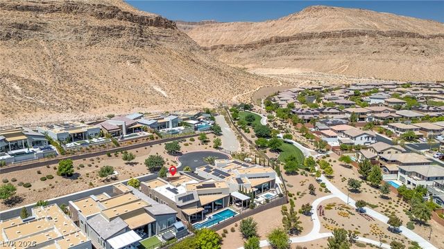 6014 Willow Ridge Court, Las Vegas, NV 89135