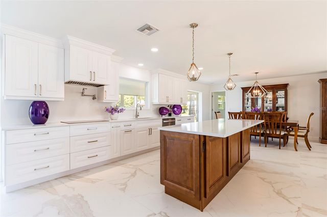 13797 PINECREST DRIVE, Largo, FL 33774