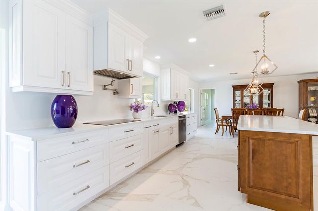 13797 PINECREST DRIVE, Largo, FL 33774