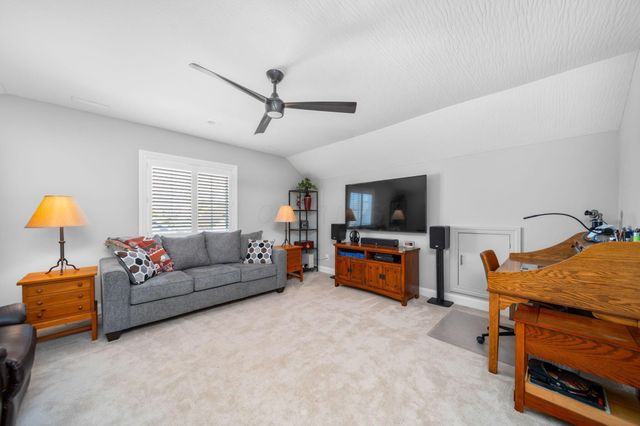 369 Millers Cove Court, Sunbury, OH 43074