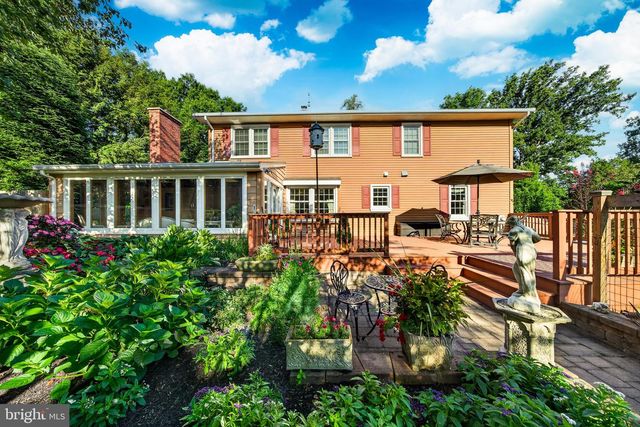 105 LAKEVIEW DR, Coatesville, PA 19320