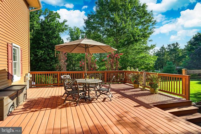 105 LAKEVIEW DR, Coatesville, PA 19320