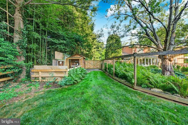 105 LAKEVIEW DR, Coatesville, PA 19320