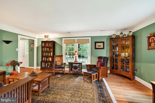 105 LAKEVIEW DR, Coatesville, PA 19320