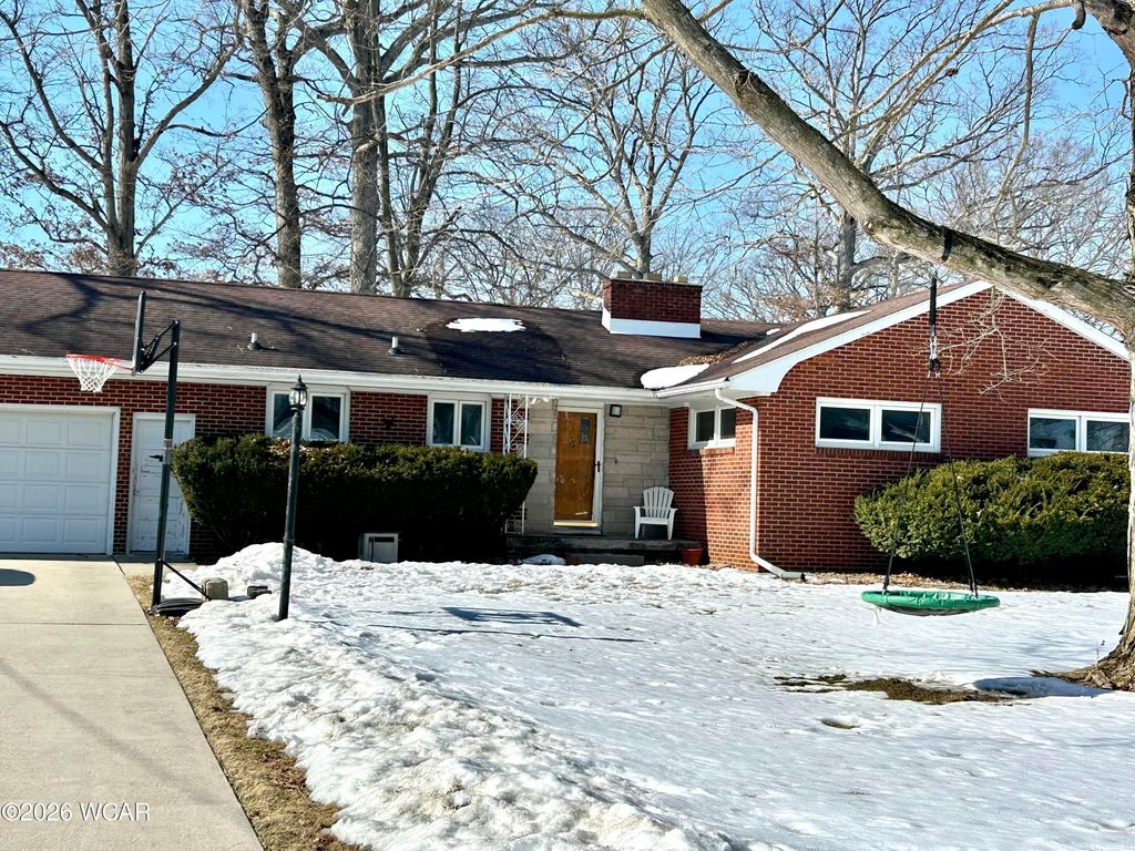 2160 Grimmwood Drive, Lima, OH 45806