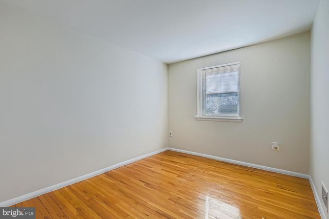 658 KINGSTON RD, Baltimore, MD 21220