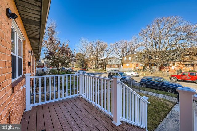 658 KINGSTON RD, Baltimore, MD 21220