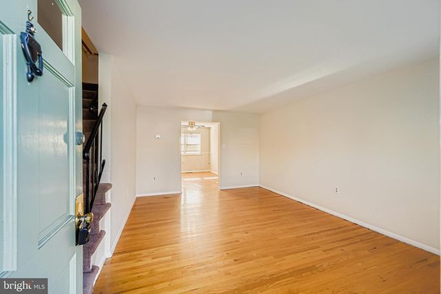 658 KINGSTON RD, Baltimore, MD 21220