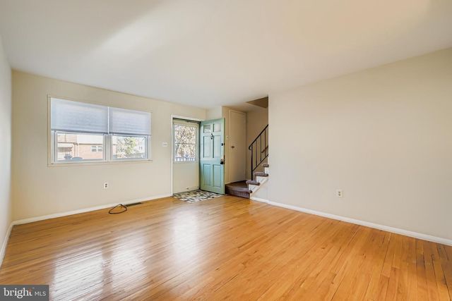 658 KINGSTON RD, Baltimore, MD 21220