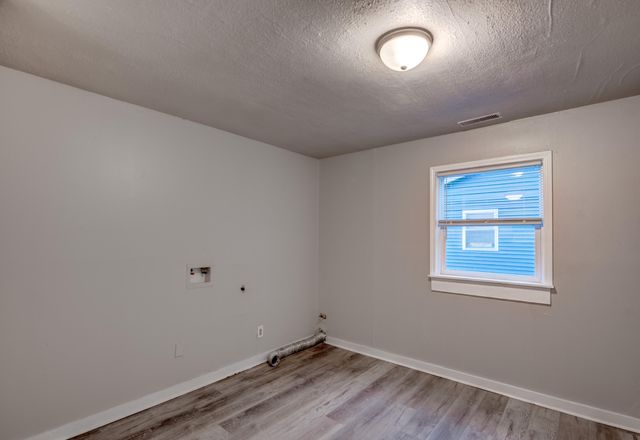 4415 W 21st Avenue, Gary, IN 46404
