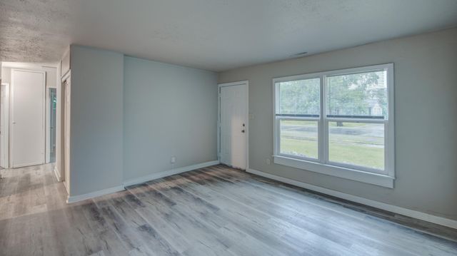 4415 W 21st Avenue, Gary, IN 46404
