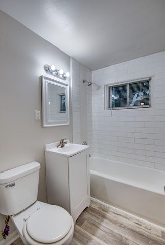 4415 W 21st Avenue, Gary, IN 46404
