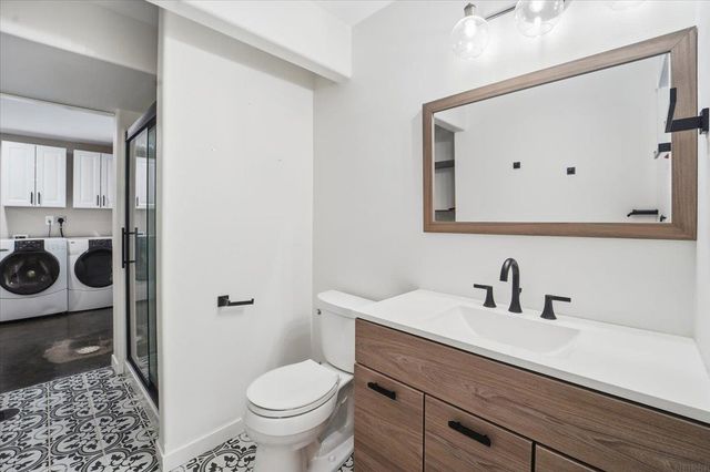 4652 Loren Drive, Cedar Falls, IA 50613