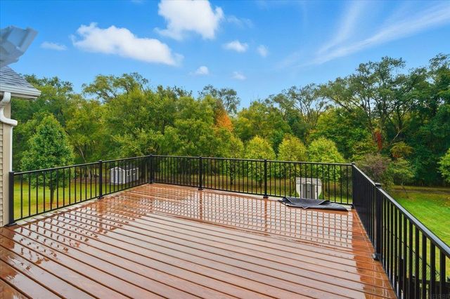 4652 Loren Drive, Cedar Falls, IA 50613