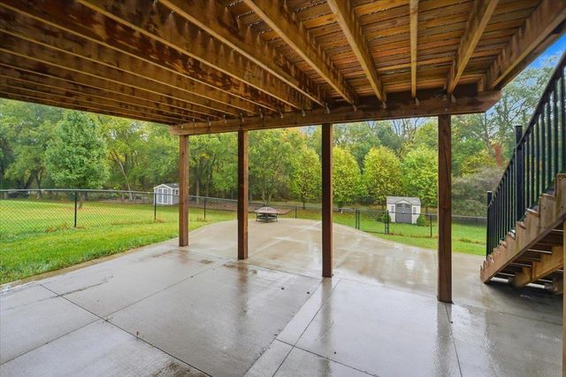 4652 Loren Drive, Cedar Falls, IA 50613