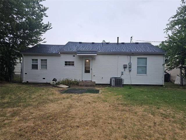 1112 Jet Drive, Midwest City, OK 73110