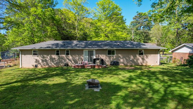 355 Mohawk Drive NW, Cleveland, TN 37312