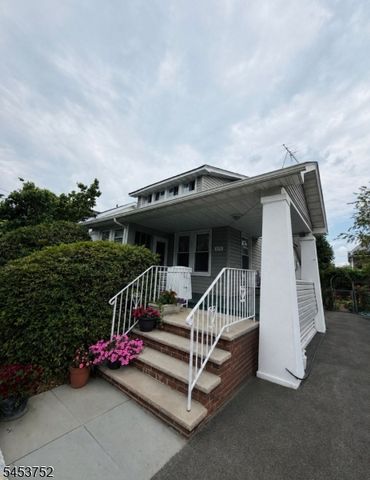 409 E 25Th St, Paterson City, NJ 07514