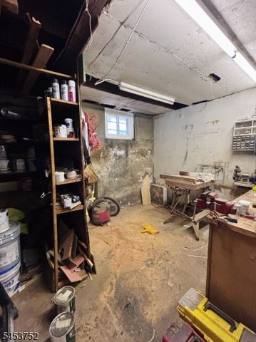 409 E 25Th St, Paterson City, NJ 07514