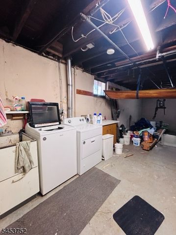 409 E 25Th St, Paterson City, NJ 07514