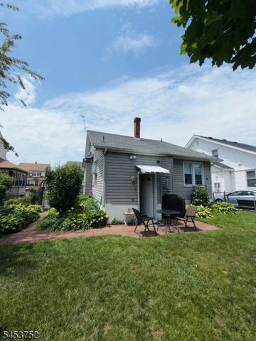 409 E 25Th St, Paterson City, NJ 07514