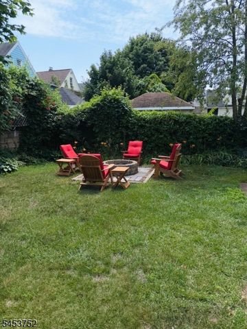 409 E 25Th St, Paterson City, NJ 07514