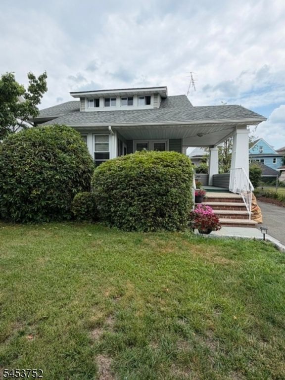409 E 25Th St, Paterson City, NJ 07514