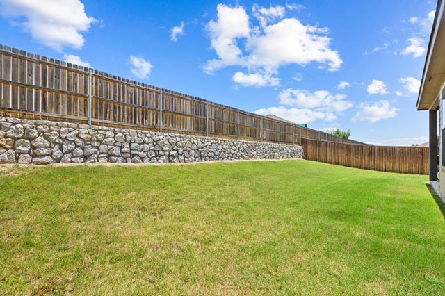 2015 Pacific Avenue, Anna, TX 75409