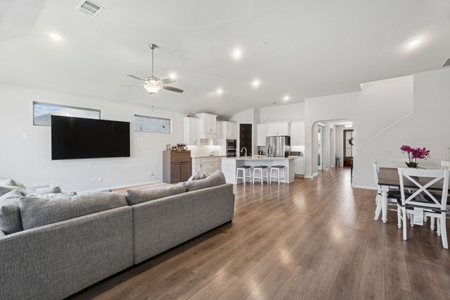 2015 Pacific Avenue, Anna, TX 75409