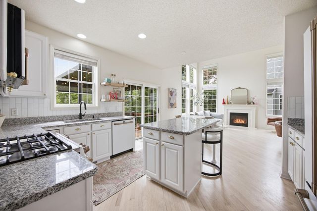 9141 Merrimac Lane N, Maple Grove, MN 55311