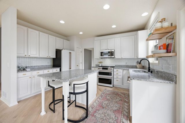 9141 Merrimac Lane N, Maple Grove, MN 55311