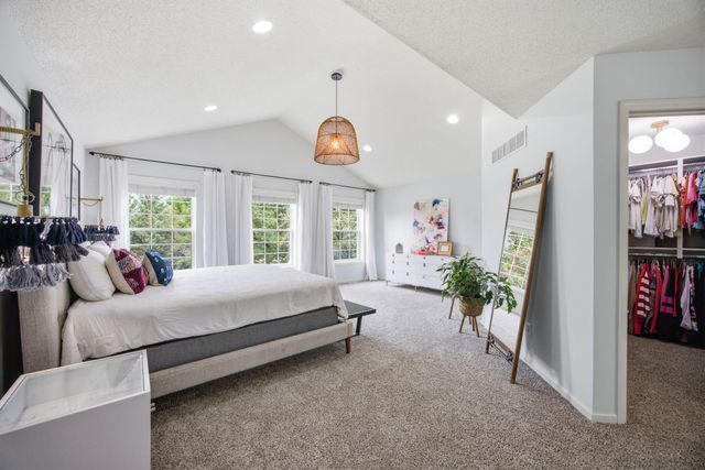 9141 Merrimac Lane N, Maple Grove, MN 55311