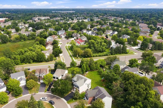 9141 Merrimac Lane N, Maple Grove, MN 55311