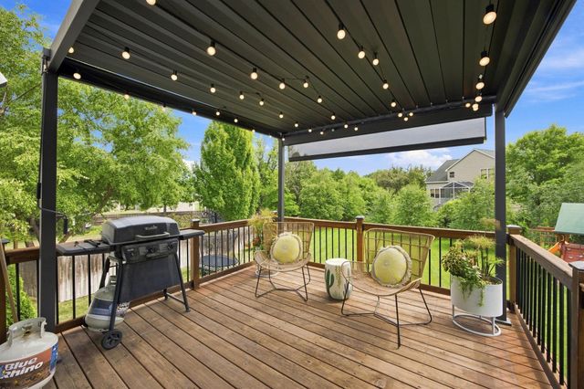 9141 Merrimac Lane N, Maple Grove, MN 55311