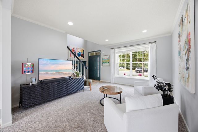 9141 Merrimac Lane N, Maple Grove, MN 55311