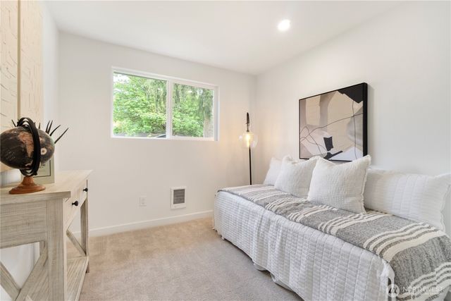 5615 S 305th Street, Auburn, WA 98001