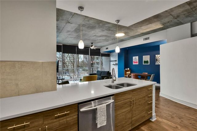 950 W Peachtree NW Street 701, Atlanta, GA 30309